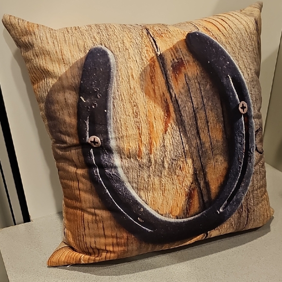 Rustic Western Horseshoe Throw Pillow - Picture 1 of 1